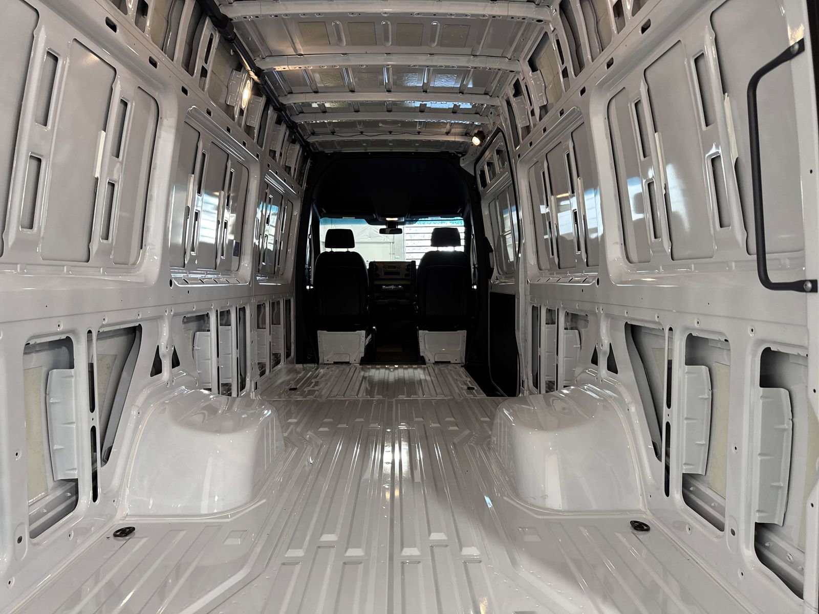 New 2025 Mercedes-Benz Sprinter 3500 image 8