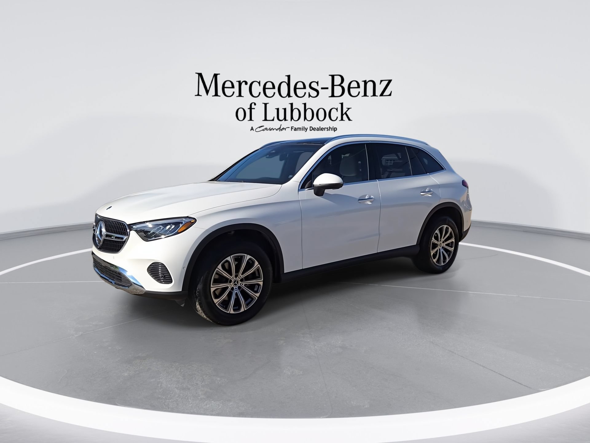 Certified 2026 Mercedes-Benz GLC 300 4MATIC image 4