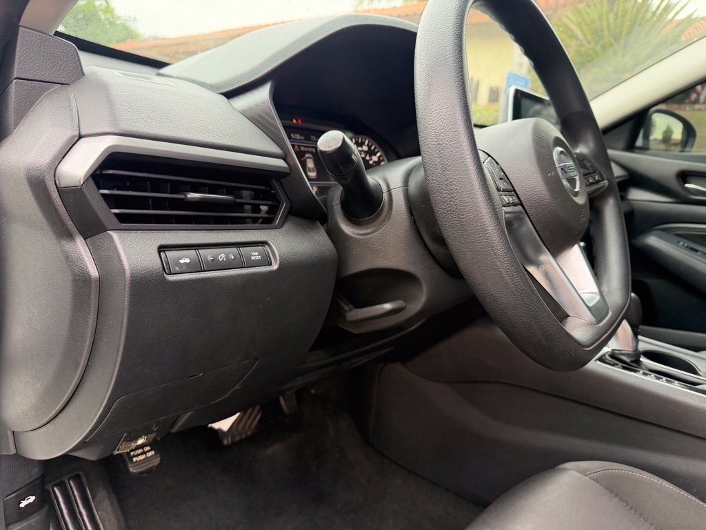 Used 2020 Nissan Altima 2.5 S FWD image 21