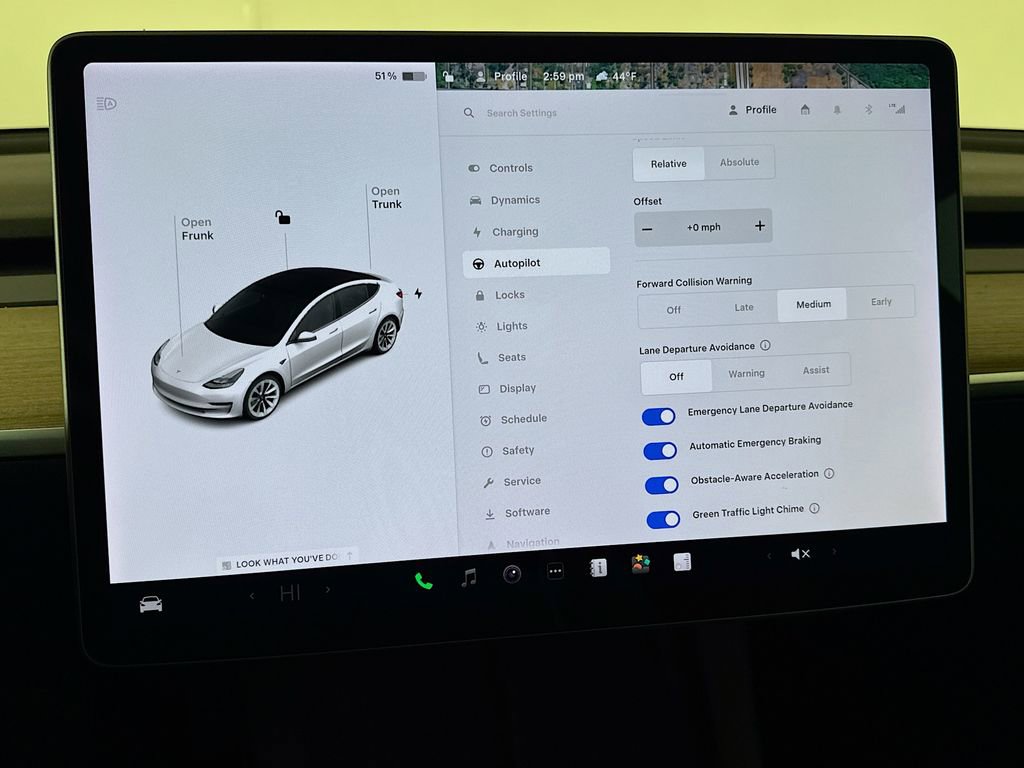 Used 2021 Tesla Model 3 Standard Range Plus image 31