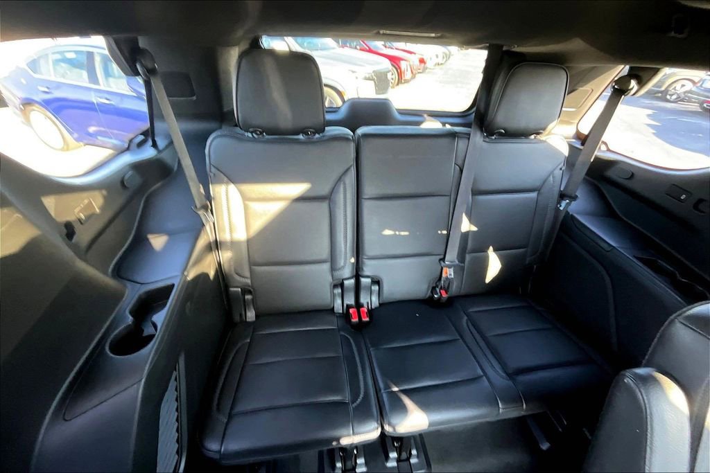 Used 2021 GMC Yukon Denali w/ Advanced Technology Package AWD/4WD image 26