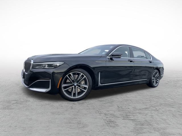 Used 2022 BMW 750i xDrive image 1