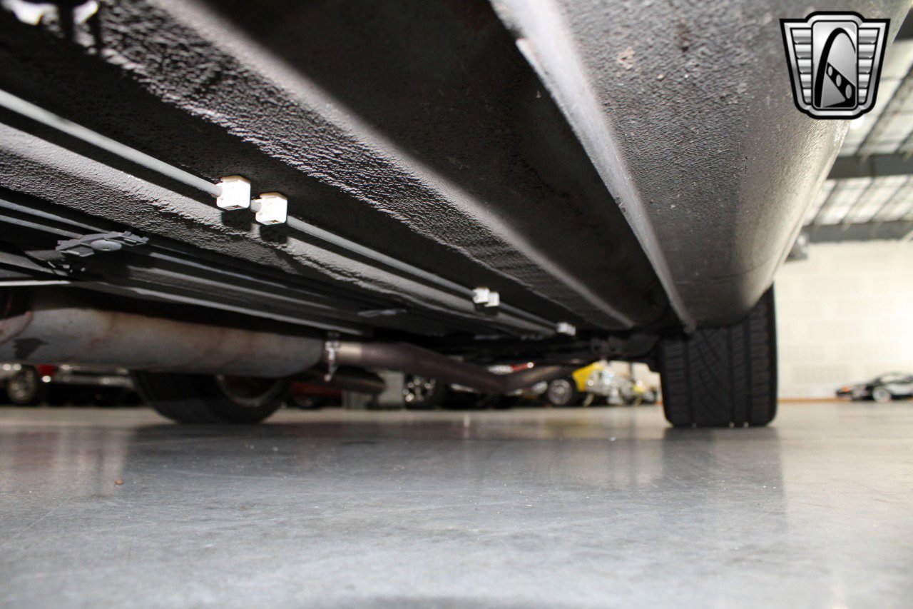 Used 2004 Jaguar XK8 Convertible image 10