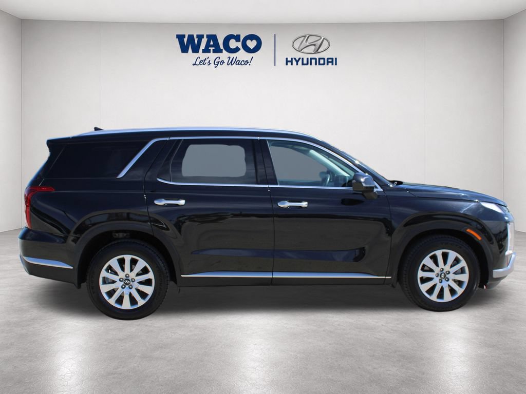 Used 2023 Hyundai Palisade SEL FWD image 9