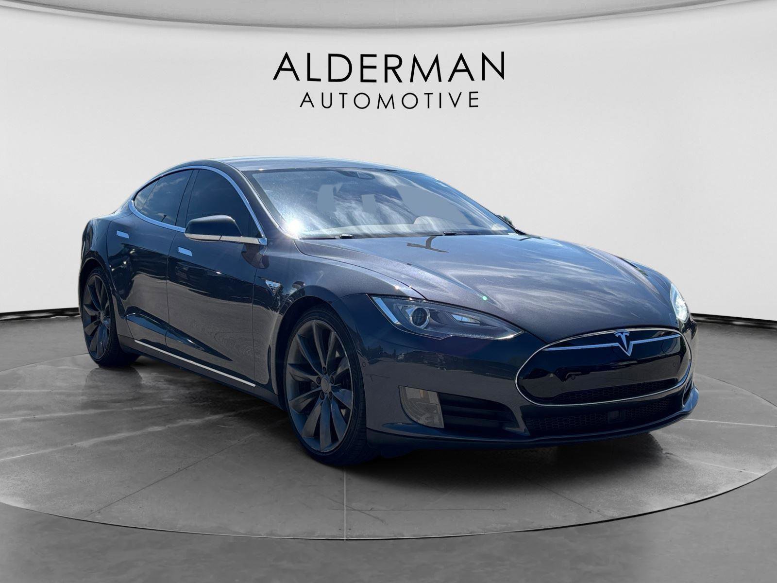 Used 2015 Tesla Model S 70D AWD/4WD image 7