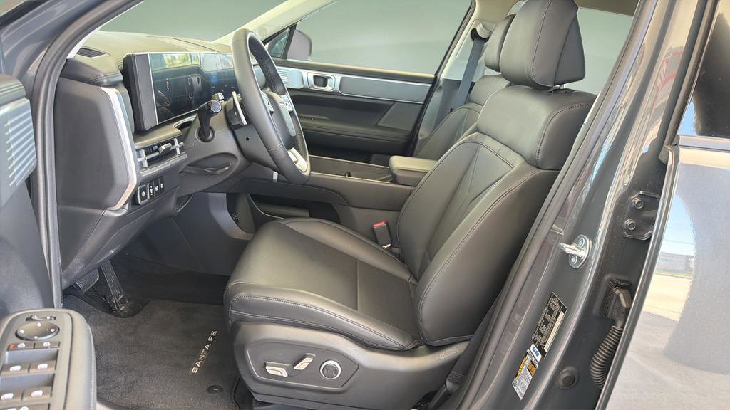 Used 2026 Hyundai Santa Fe SEL AWD/4WD image 26