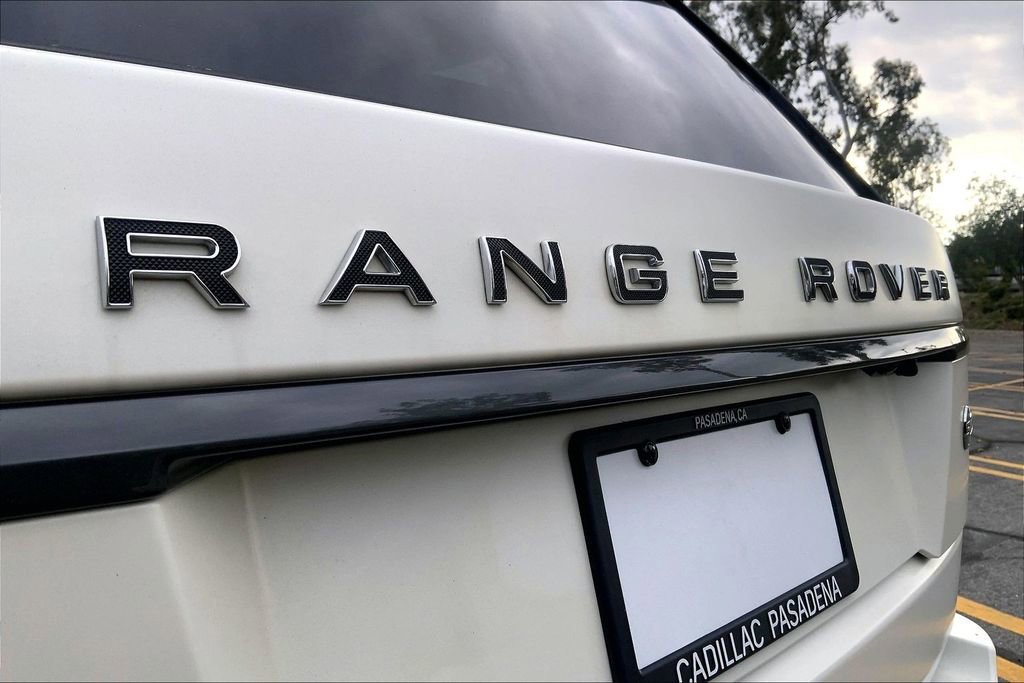 Used 2021 Land Rover Range Rover SV Autobiography Dynamic image 32
