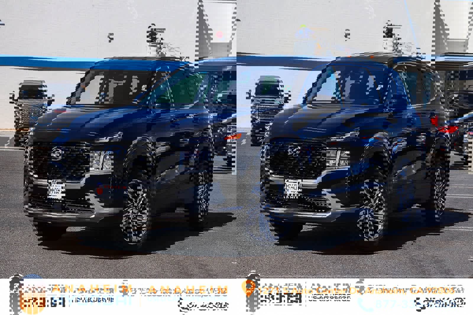 Used 2023 Hyundai Santa Fe SE image 1