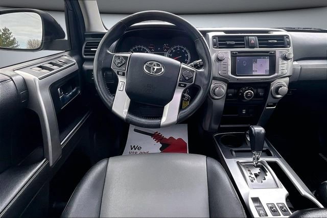 Used 2017 Toyota 4Runner SR5 Premium AWD/4WD image 8
