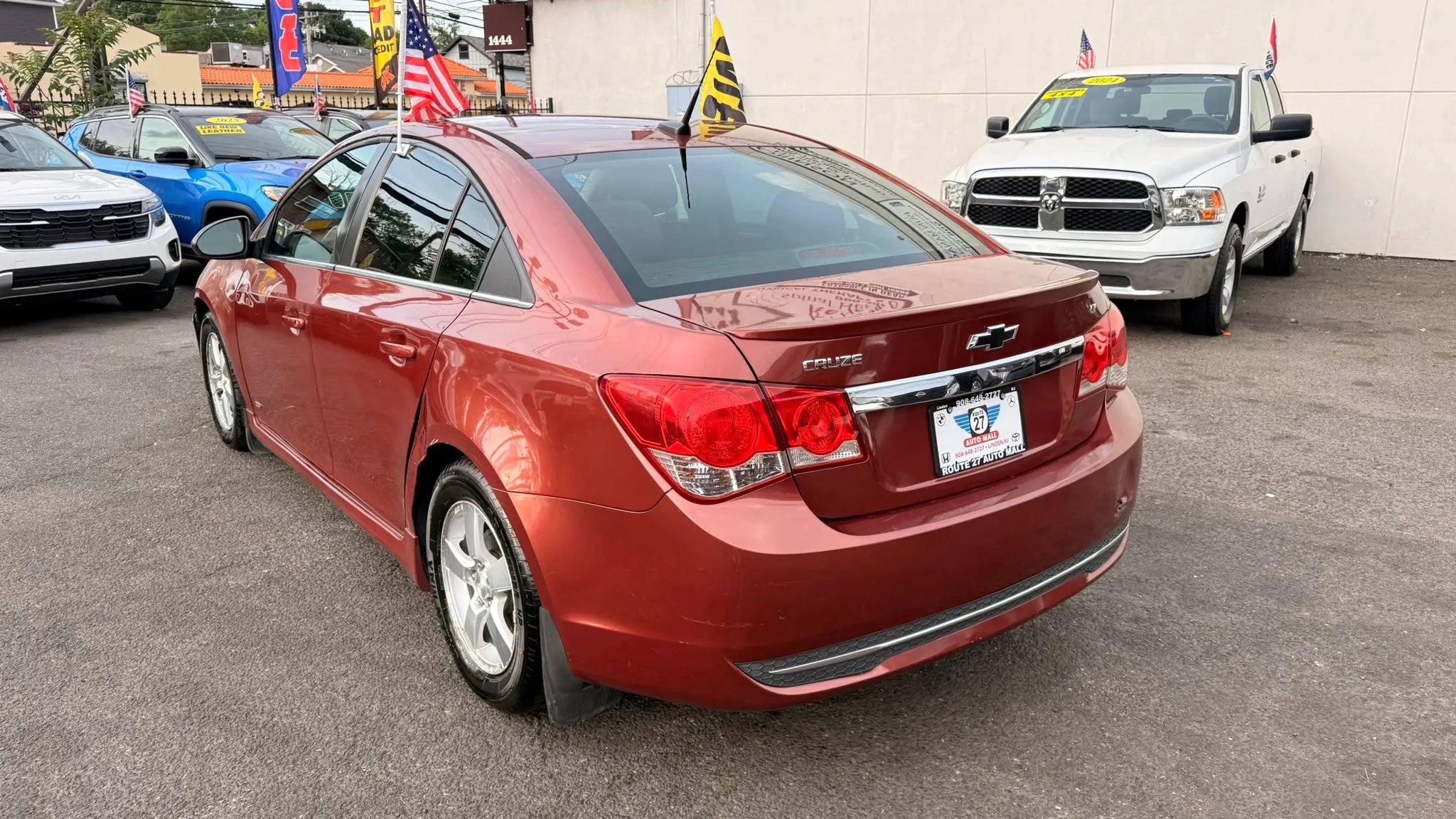Used 2013 Chevrolet Cruze LT w/ All-Star Edition FWD image 5