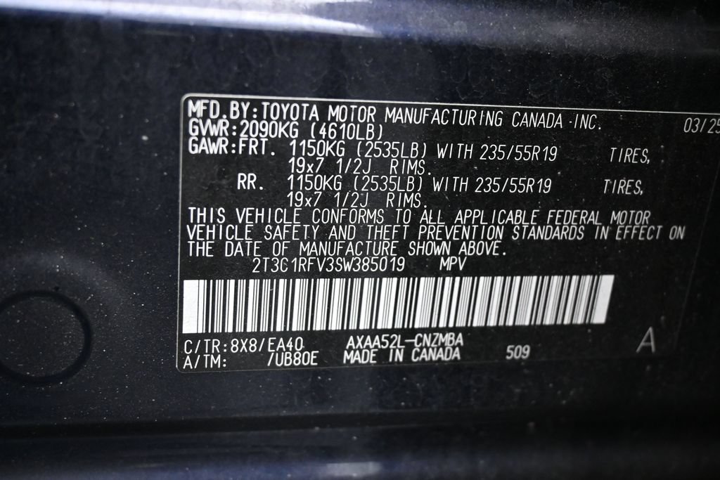 Used 2025 Toyota RAV4 XLE Premium FWD image 28
