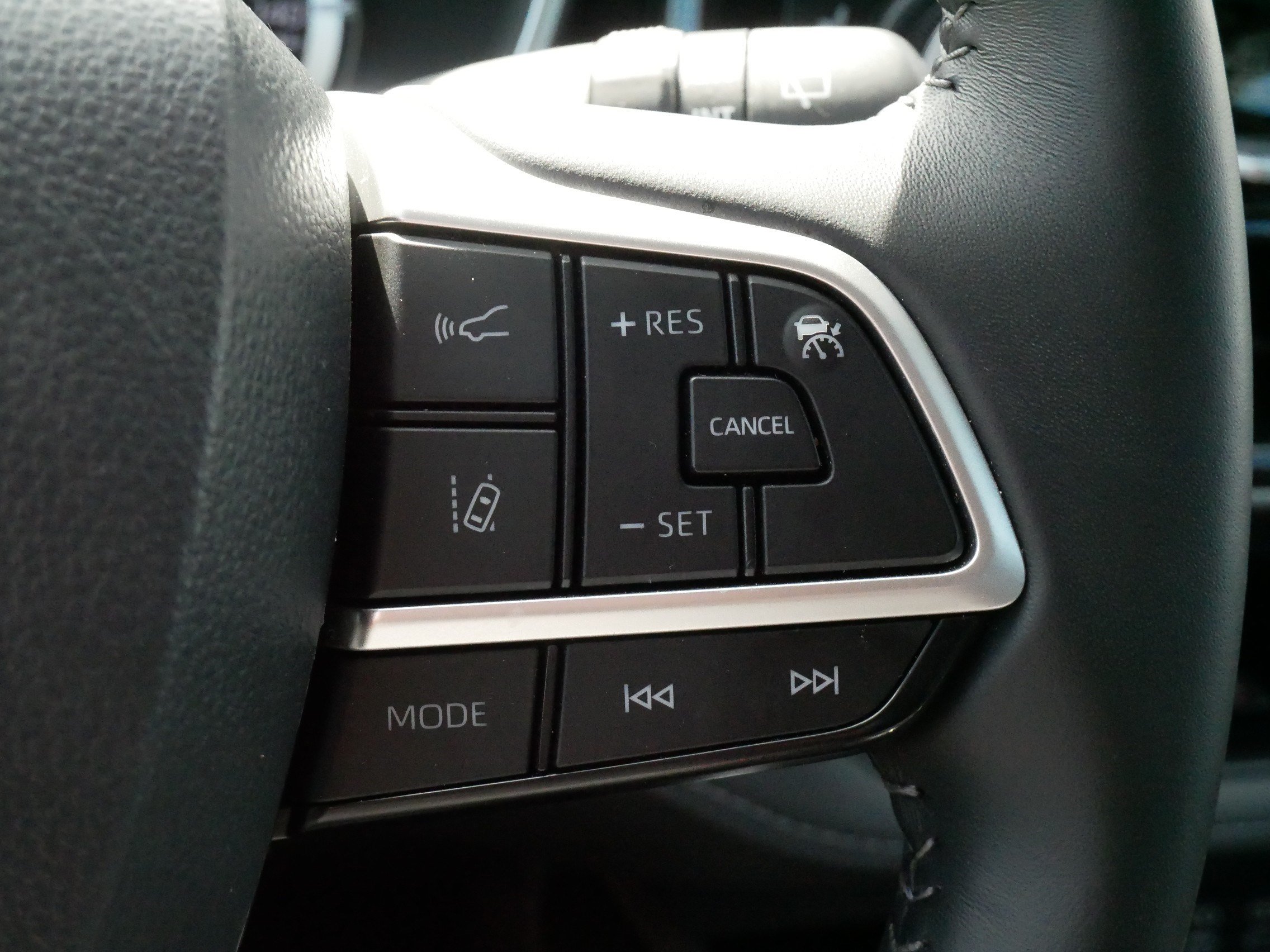 Certified 2026 Toyota Highlander XLE AWD/4WD image 26