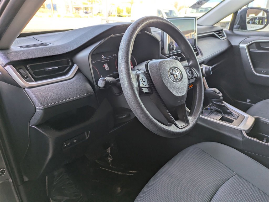 Used 2024 Toyota RAV4 LE image 15