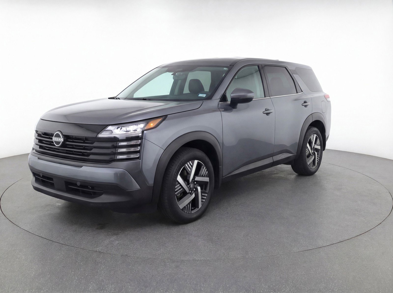 Used 2025 Nissan Kicks SV FWD image 3