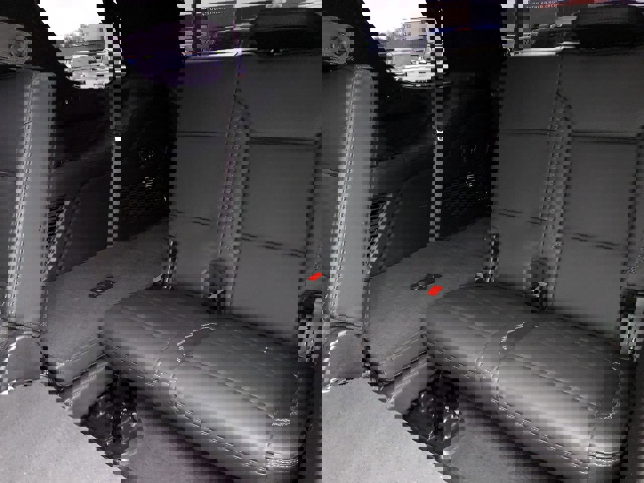 Used 2021 GMC Yukon Denali image 12