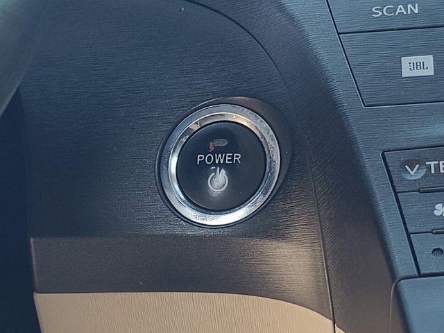 Used 2010 Toyota Prius Five image 24