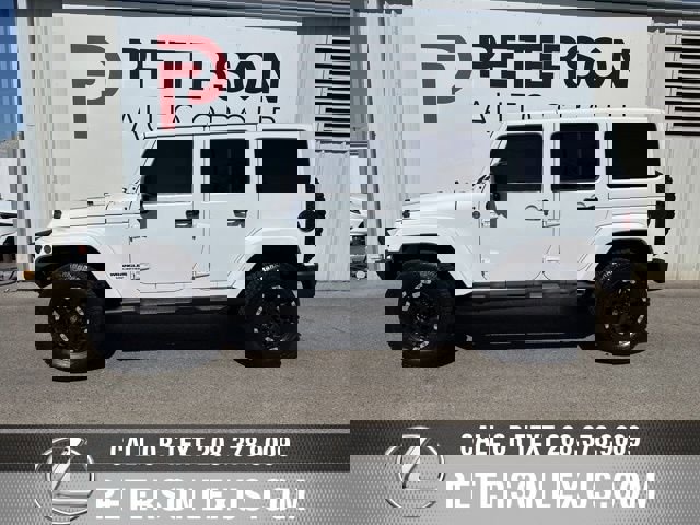 Used 2012 Jeep Wrangler Unlimited Sahara AWD/4WD image 7