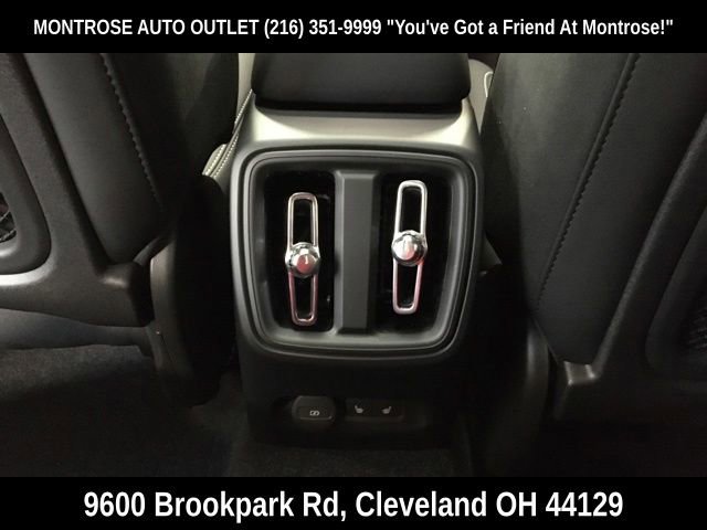 New 2024 Volvo XC40 Recharge Plus w/ Protection Package Premier image 26