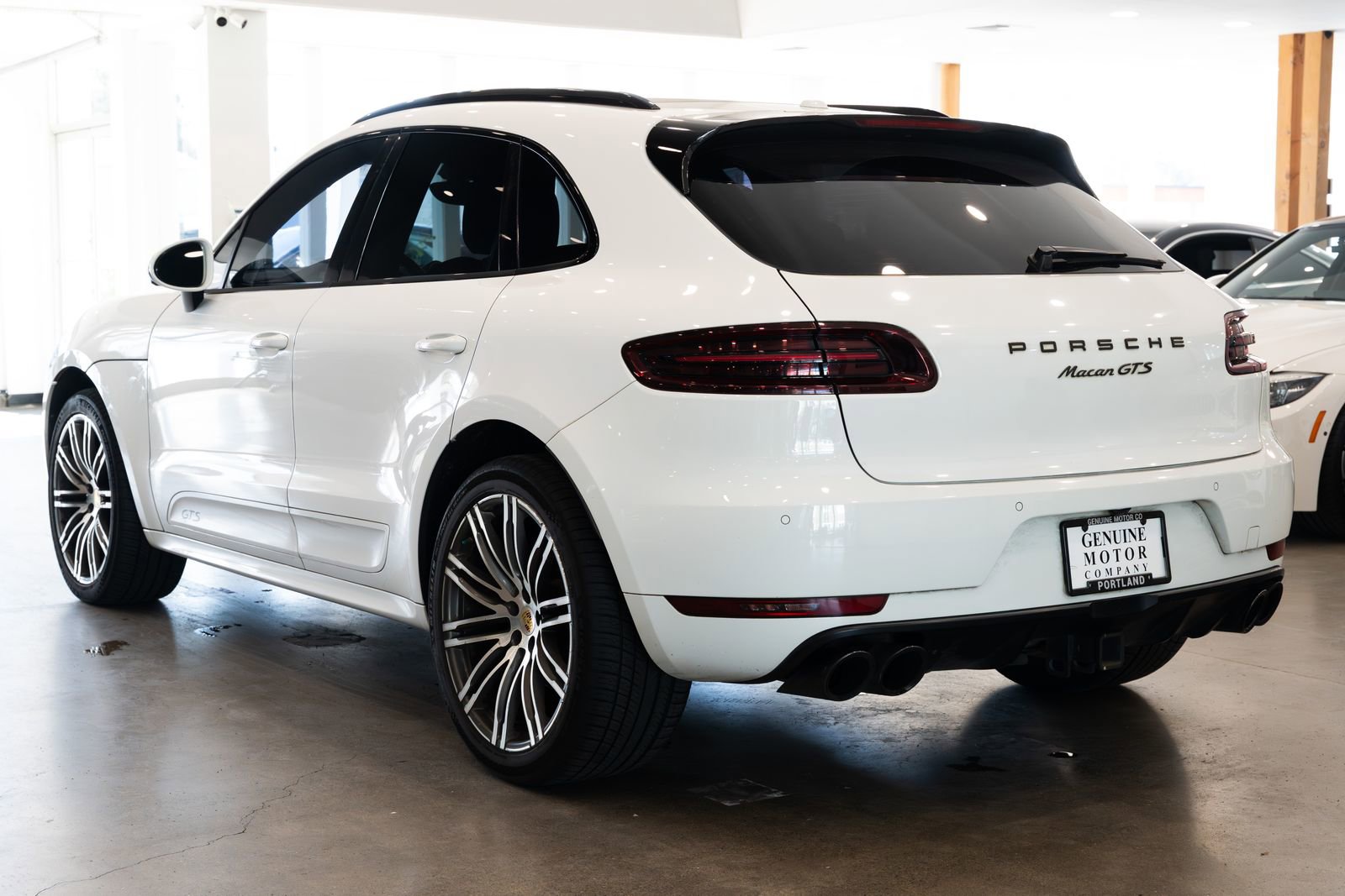Used 2017 Porsche Macan GTS AWD/4WD image 6