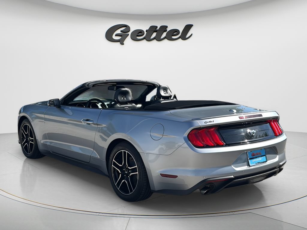 Used 2020 Ford Mustang Premium RWD image 15