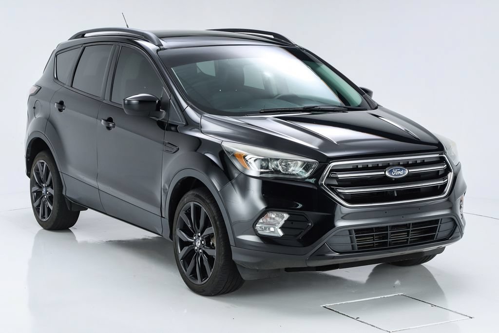 Used 2017 Ford Escape SE w/ Equipment Group 201A AWD/4WD image 53