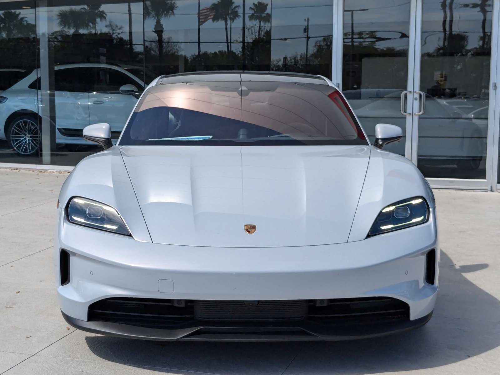 New 2025 Porsche Taycan 4S image 9