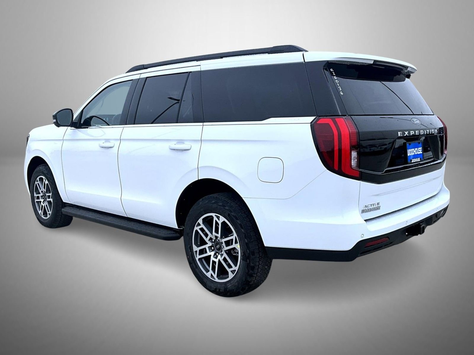 New 2026 Ford Expedition Active image 7