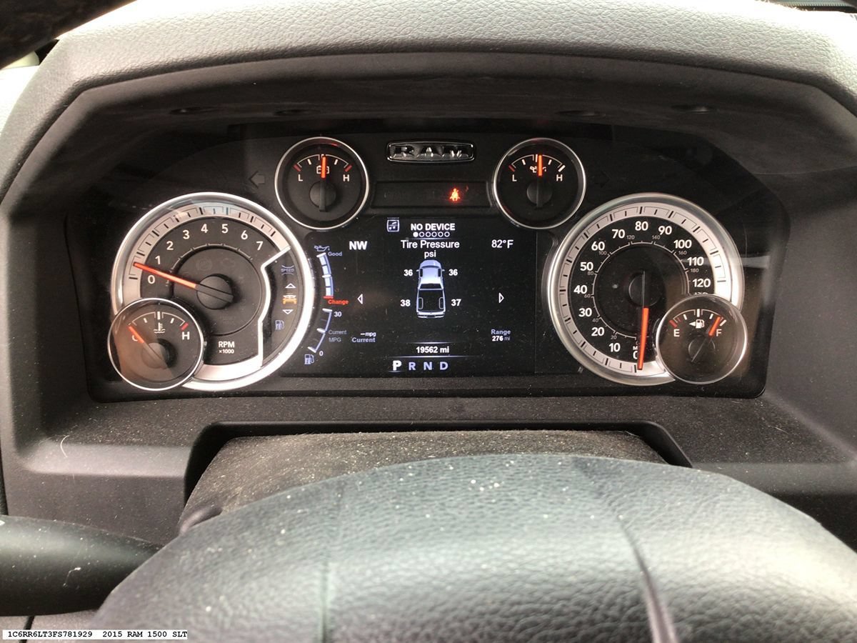 Used 2015 RAM 1500 Big Horn RWD image 13