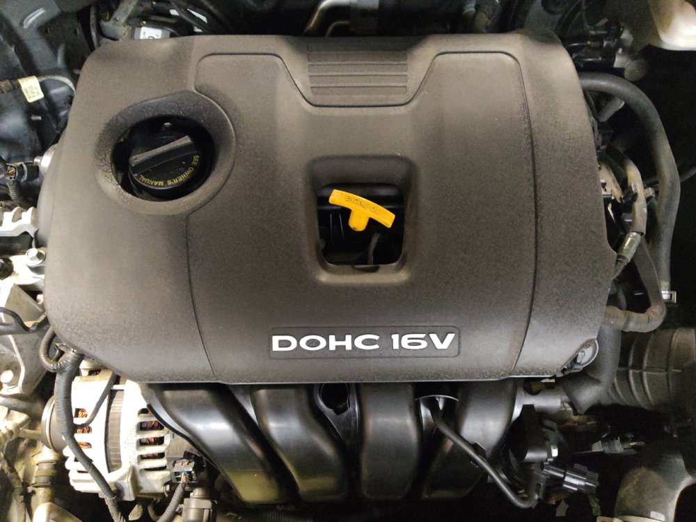 Used 2017 Hyundai Elantra SE image 30