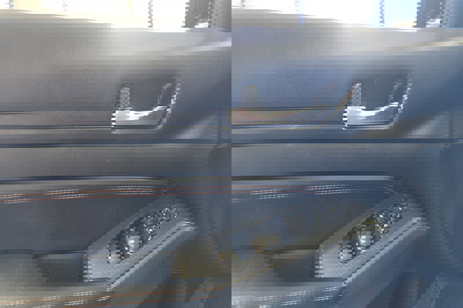 Used 2019 Nissan Altima 2.5 SR w/ SR Premium Package image 15