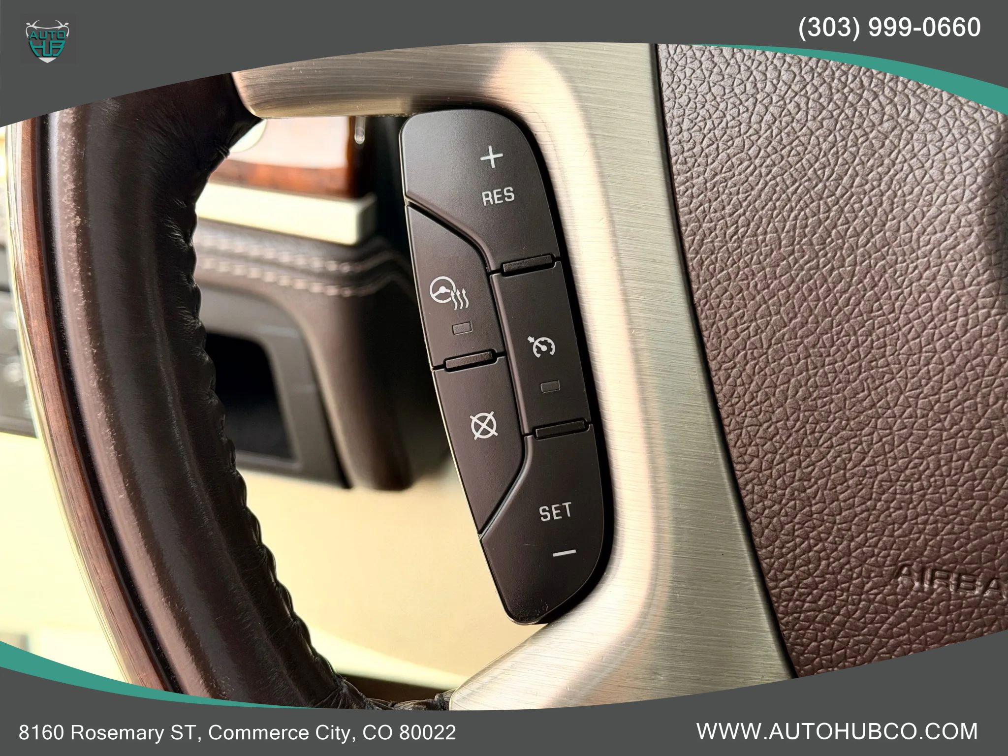 Used 2014 Cadillac Escalade Platinum image 22