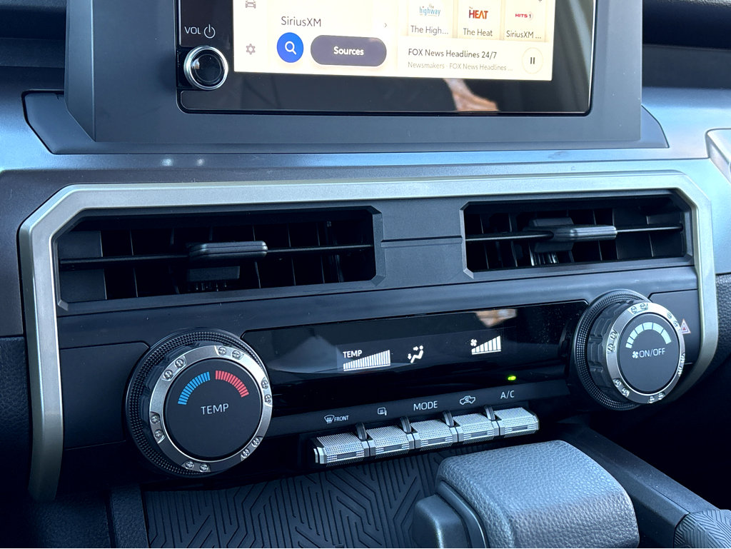 Used 2025 Toyota Tacoma SR5 image 8