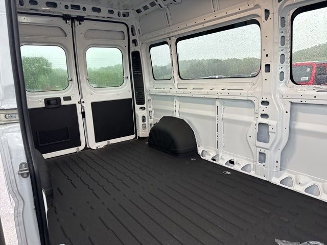 Used 2024 RAM ProMaster 2500 w/ Cold Weather Group FWD image 19