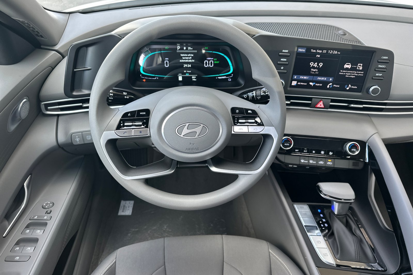 New 2026 Hyundai Elantra Hybrid FWD image 15