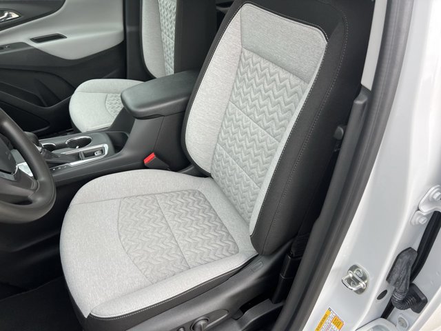 Used 2024 Chevrolet Equinox LS w/ LS Convenience Package FWD image 20