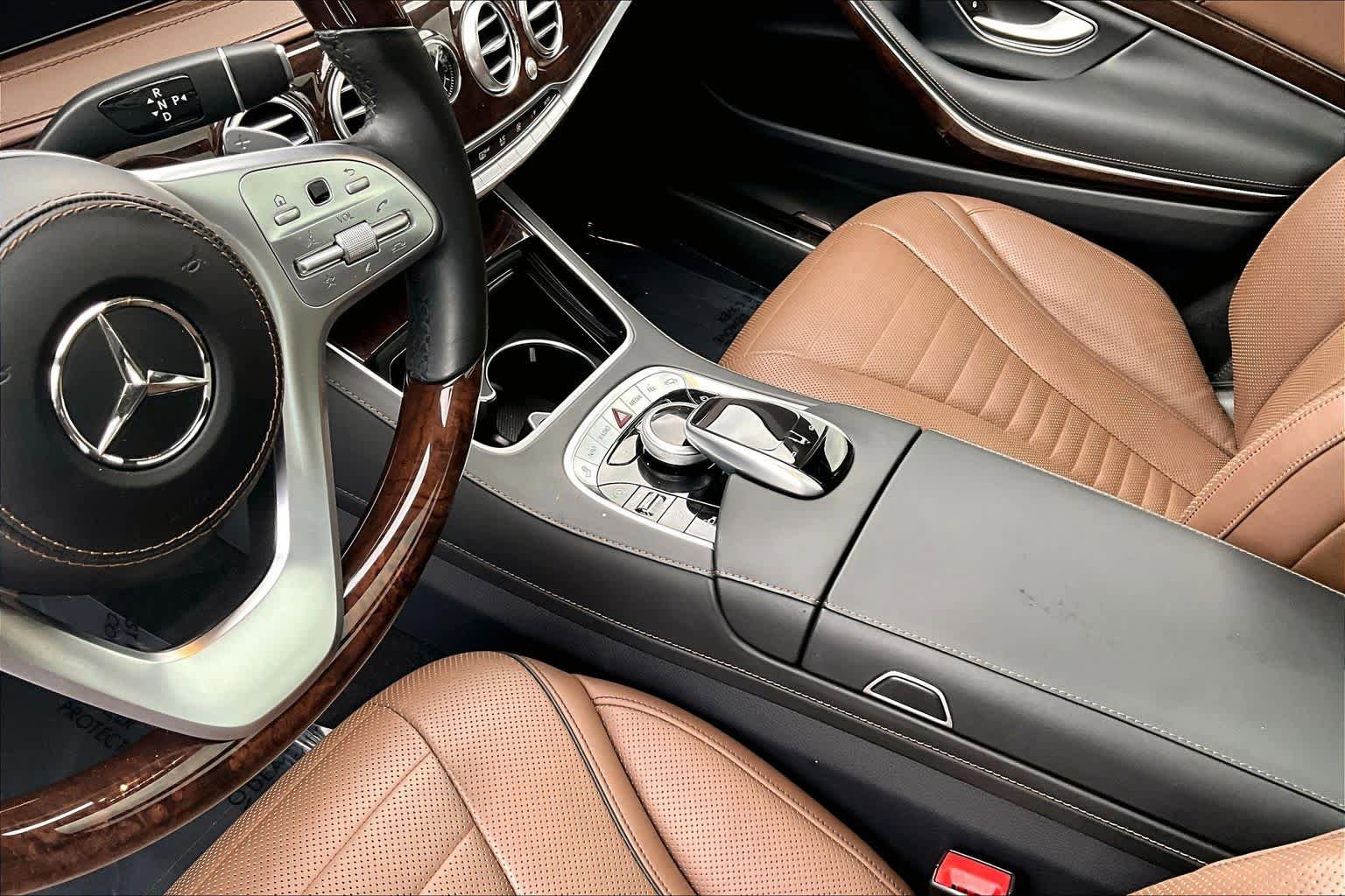 Used 2018 Mercedes-Benz S 560 4MATIC Sedan image 17