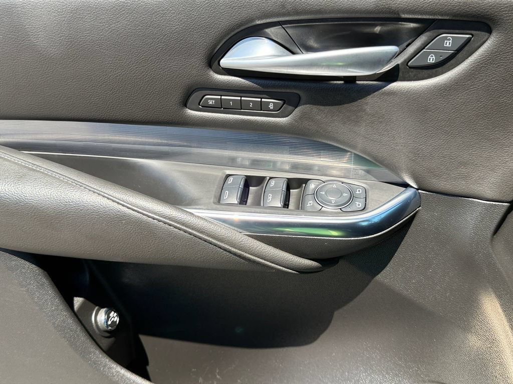 Used 2024 Cadillac XT4 Premium Luxury AWD/4WD image 11