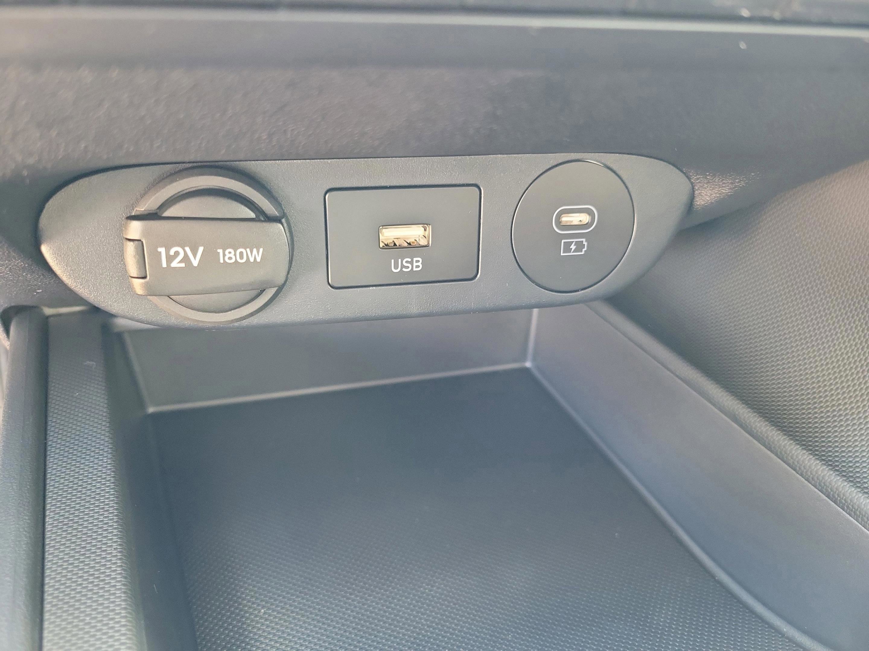 New 2026 Hyundai Elantra SE image 10