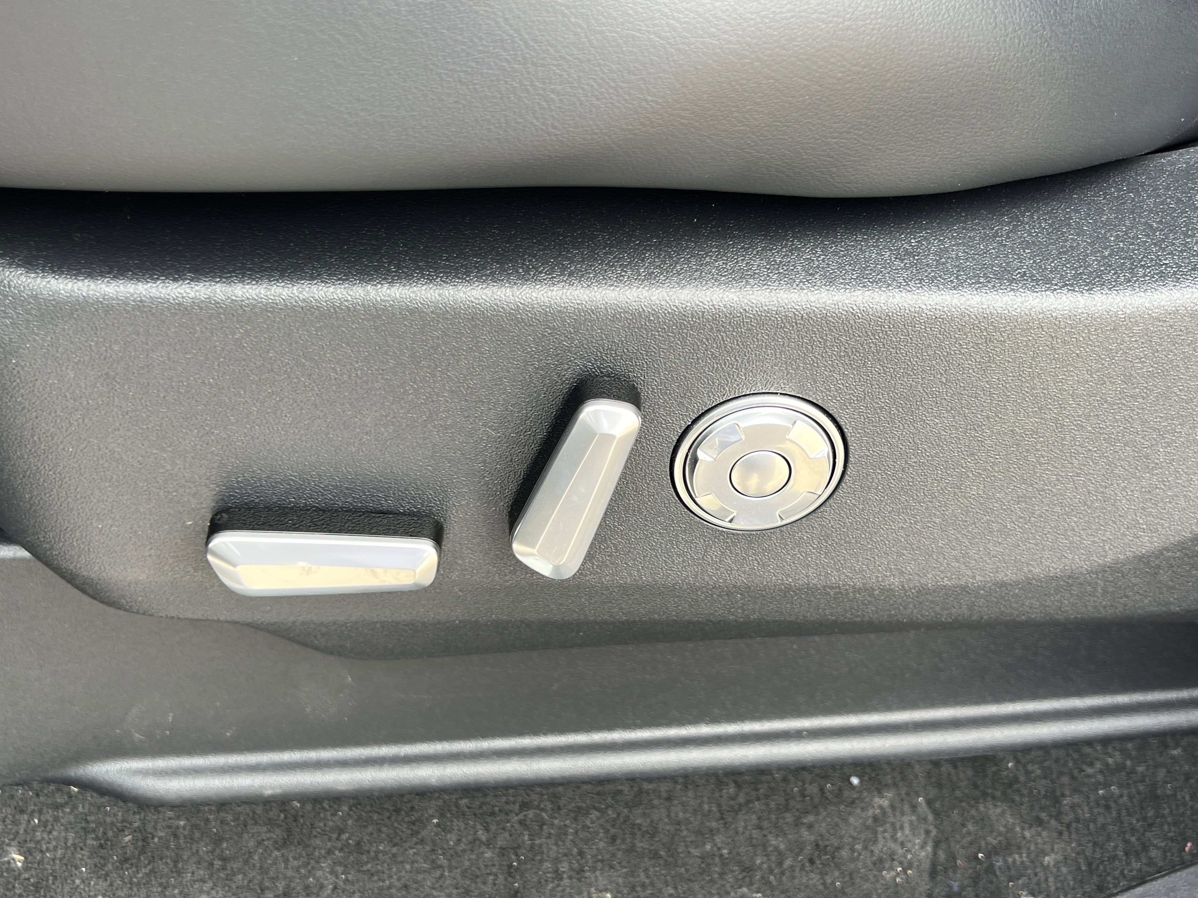 New 2026 Lincoln Navigator Black Label AWD/4WD image 33