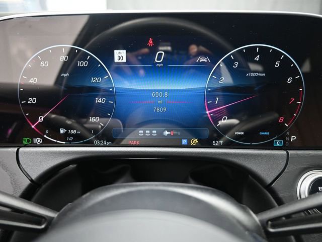 Used 2025 Mercedes-Benz E 350 Sedan image 10