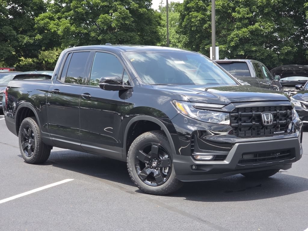 New 2026 Honda Ridgeline Black Edition image 2