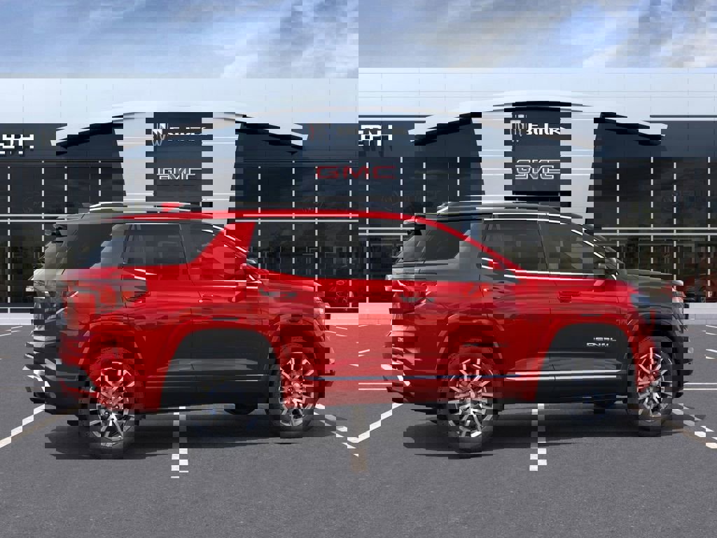 New 2026 GMC Terrain Denali w/ LPO, Floor Liner Package image 8