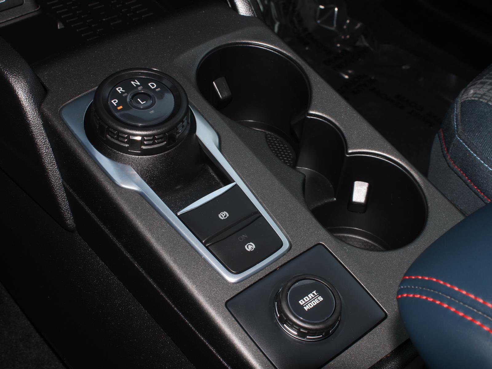 Used 2025 Ford Bronco Sport Heritage w/ Convenience Package image 16