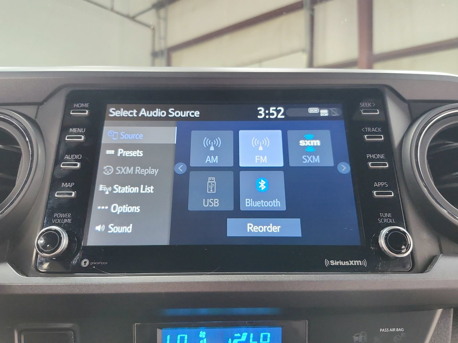 Used 2023 Toyota Tacoma TRD Sport w/ Technology Package AWD/4WD image 30