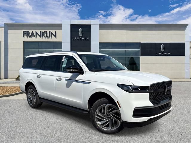New 2026 Lincoln Navigator L Premier AWD/4WD image 1