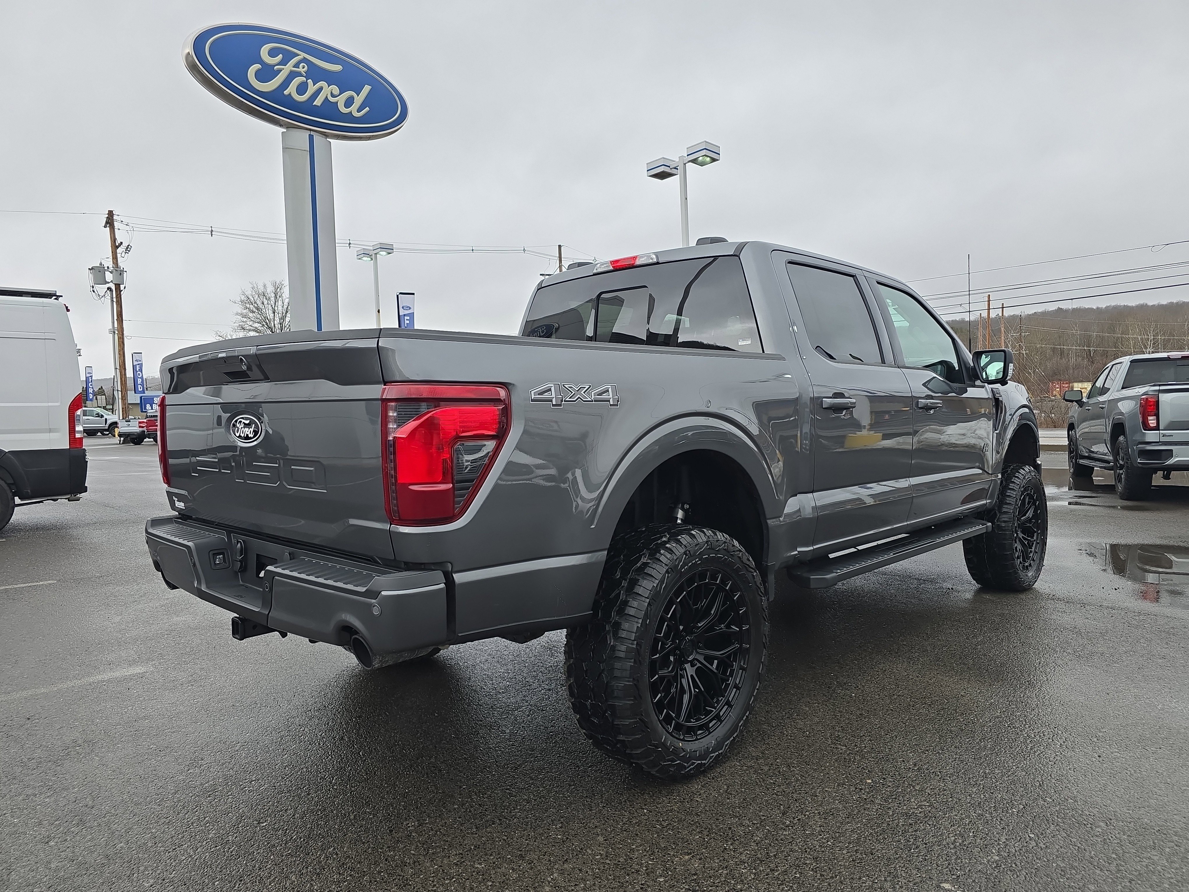 New 2026 Ford F150 XLT w/ Equipment Group 302A MID image 3