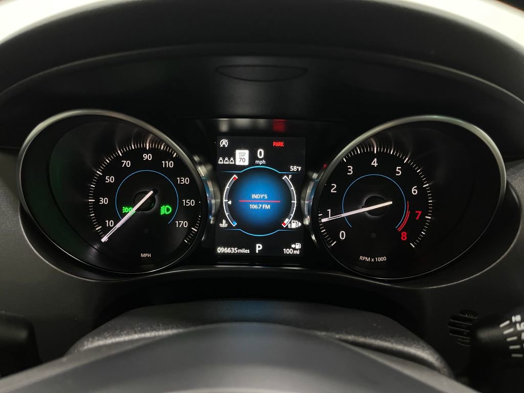 Used 2020 Jaguar F-PACE Premium image 25