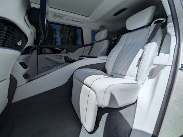 New 2026 Mercedes-Benz Maybach GLS 600 4MATIC image 16