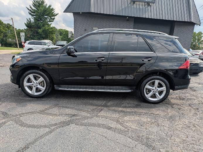 Used 2016 Mercedes-Benz GLE 350 4MATIC image 3