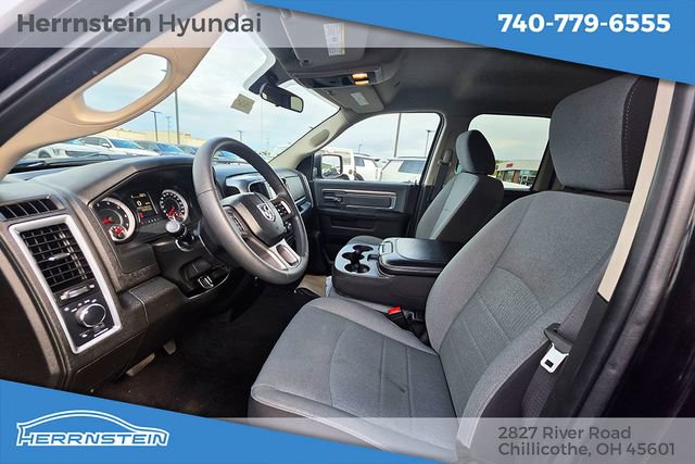 Used 2024 RAM 1500 Classic SLT AWD/4WD image 7